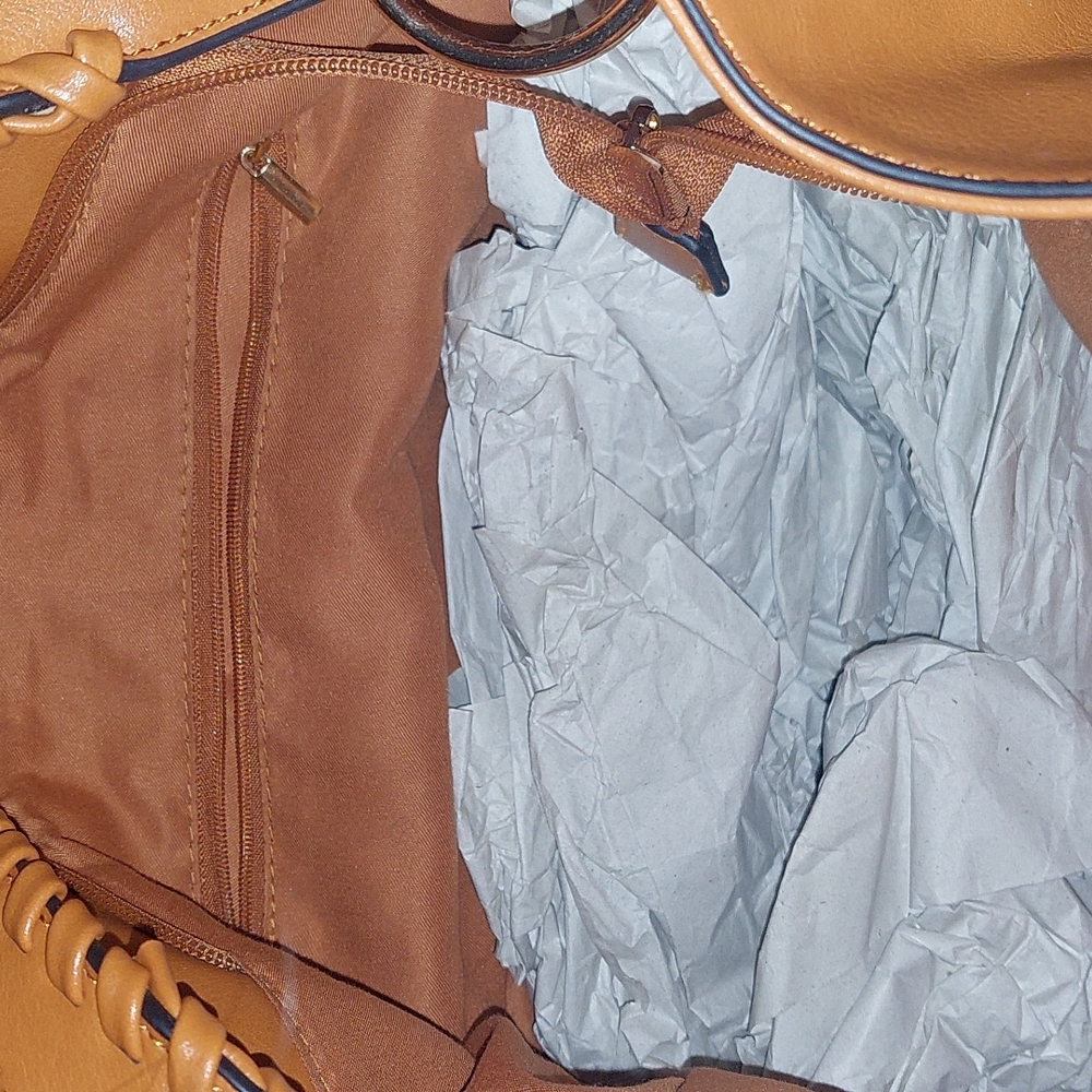 Handbag - Picture 5 of 7